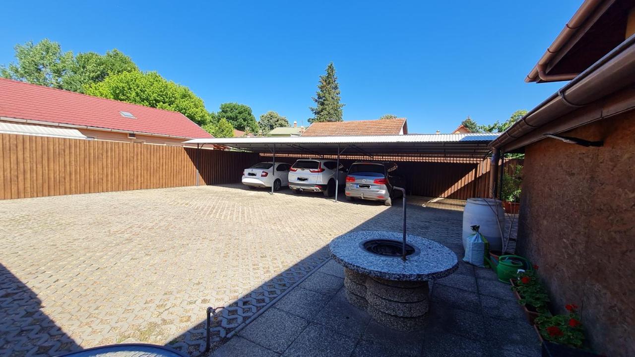 ADA Apartmanház Hajdúszoboszló Exterior foto