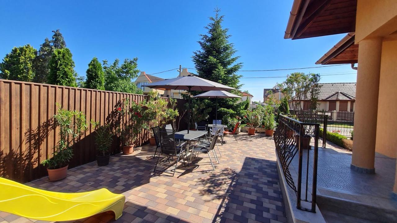 ADA Apartmanház Hajdúszoboszló Exterior foto