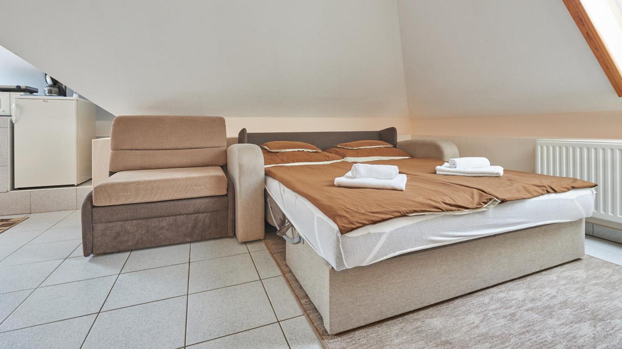 ADA Apartmanház Hajdúszoboszló Exterior foto