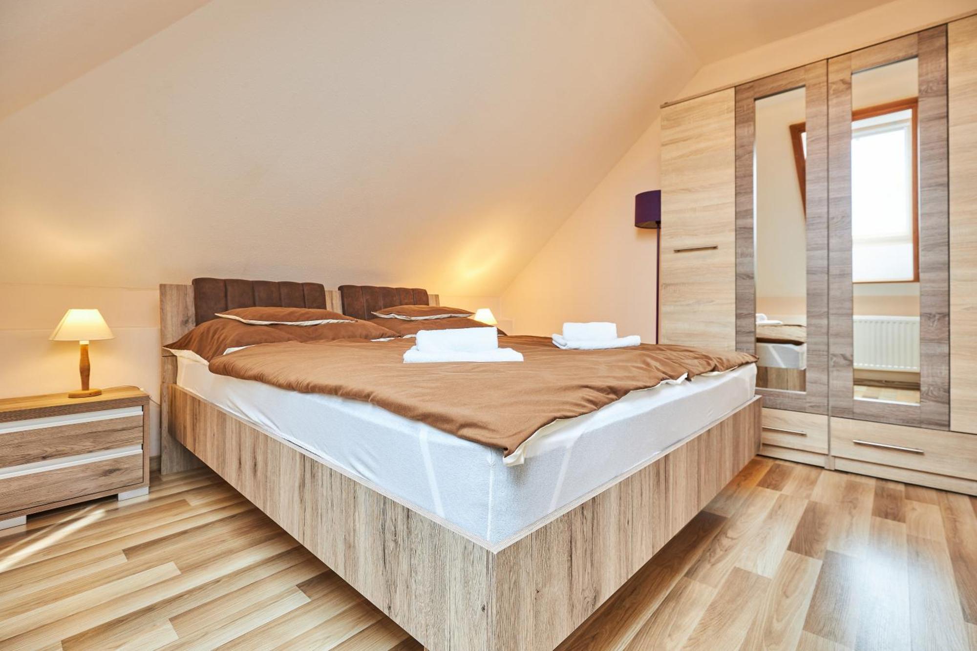 ADA Apartmanház Hajdúszoboszló Exterior foto